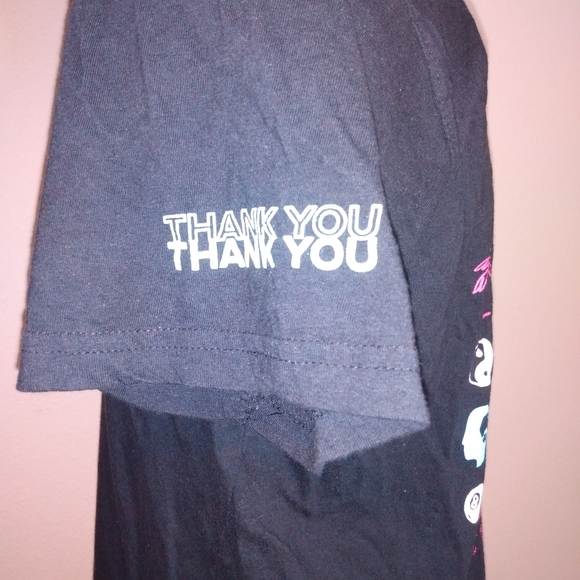 Graphics t-shirt - Picture 2 of 3